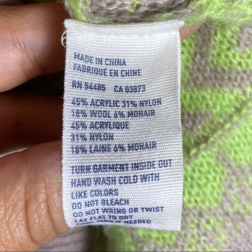 American Eagle Sweater - Picture 5 of 6